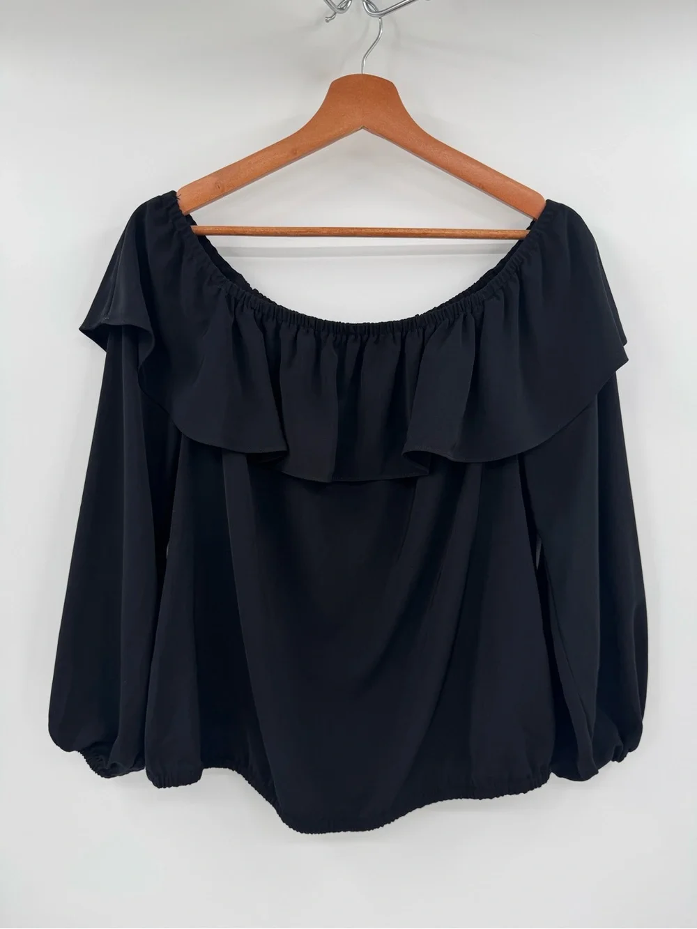 Michael Kors Black Off Shoulder Ruffle Blouse Long Sleeve Elastic Top Size L